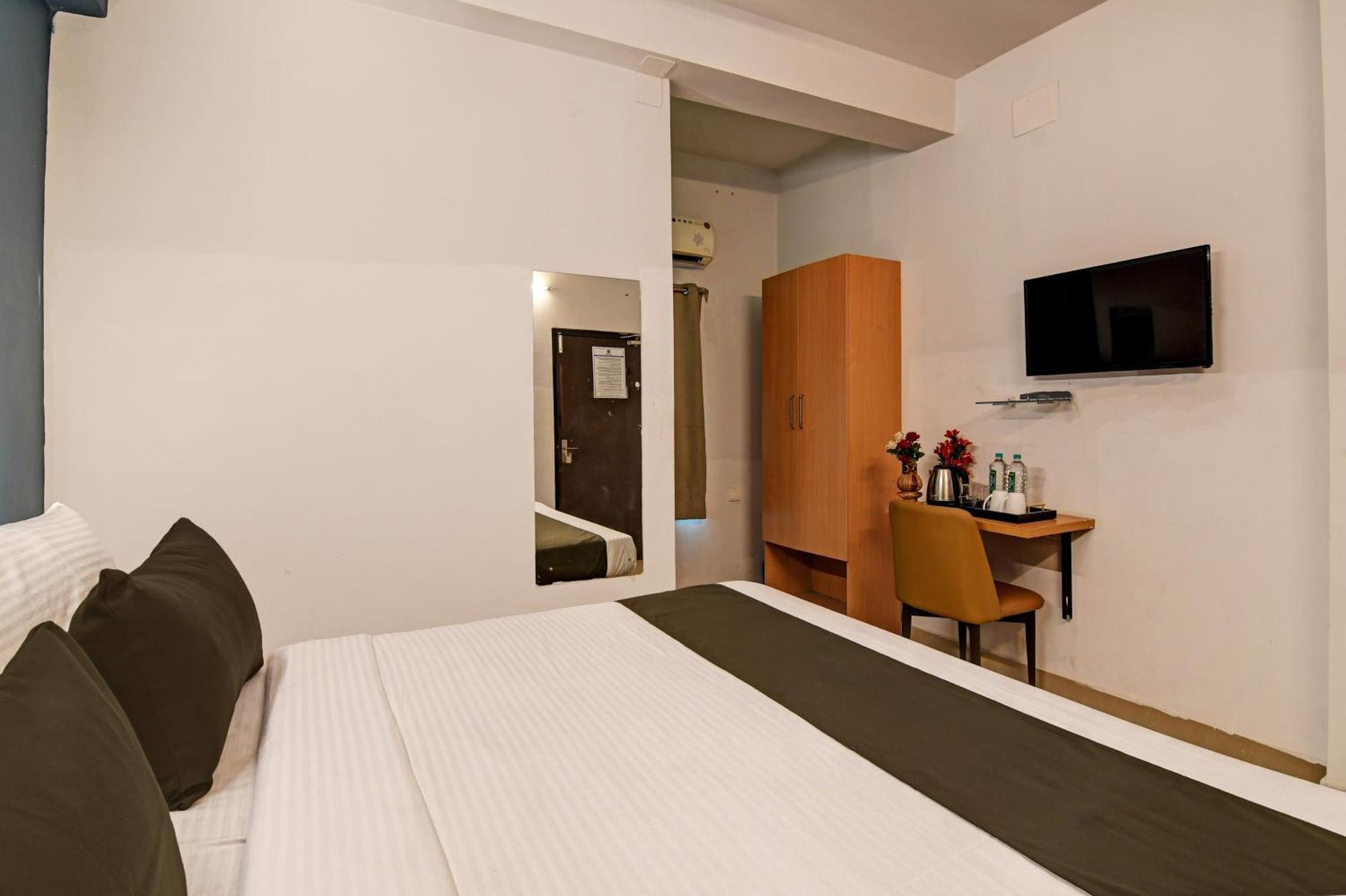 Super Hotel O Nilay Classic Bhubaneswar Bagian luar foto