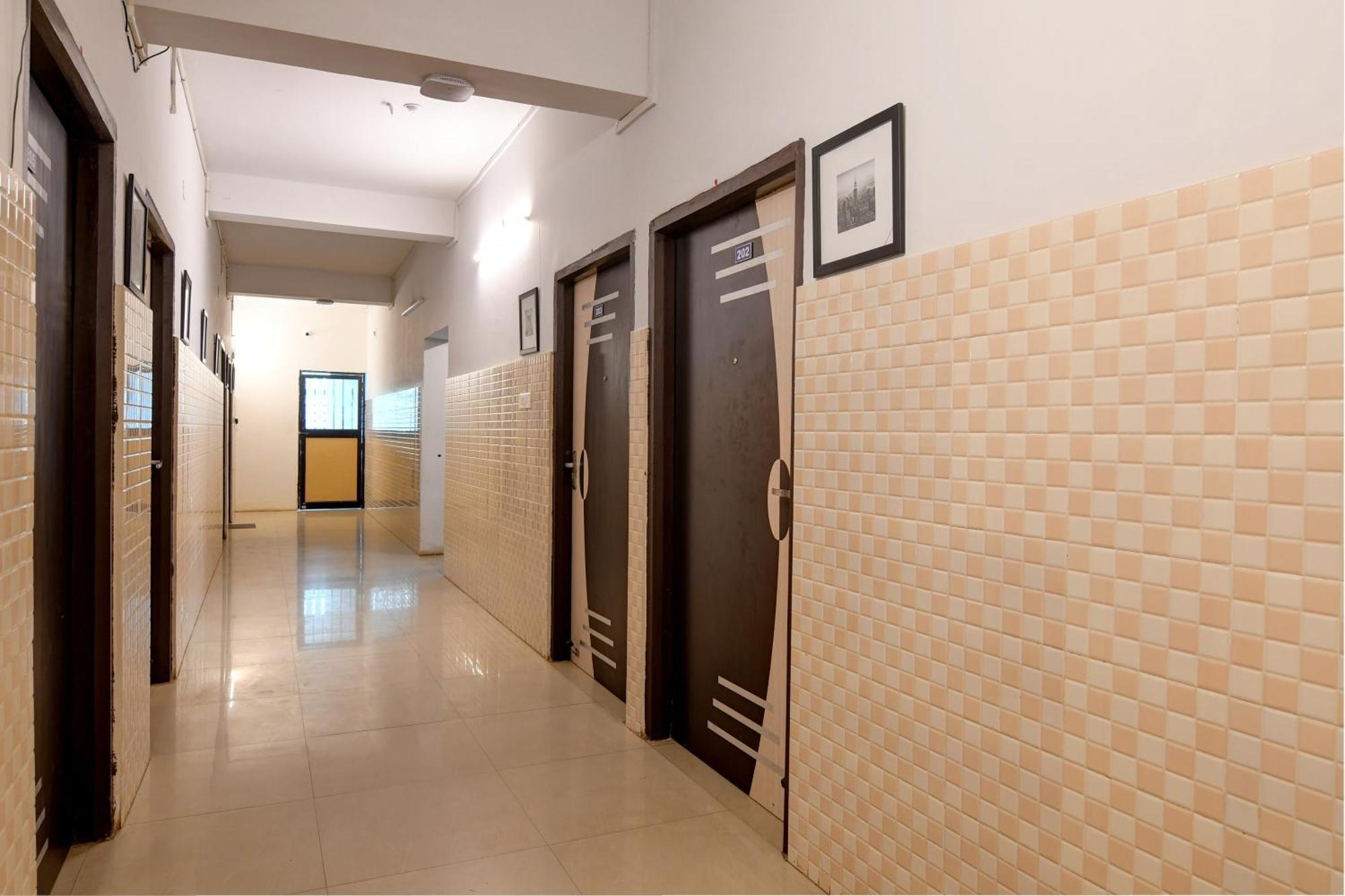 Super Hotel O Nilay Classic Bhubaneswar Bagian luar foto